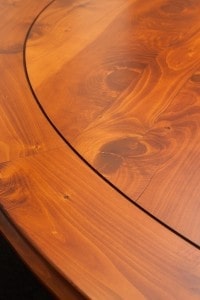 Juniper Table Juniper: Eco-Freindly Decorating Idea