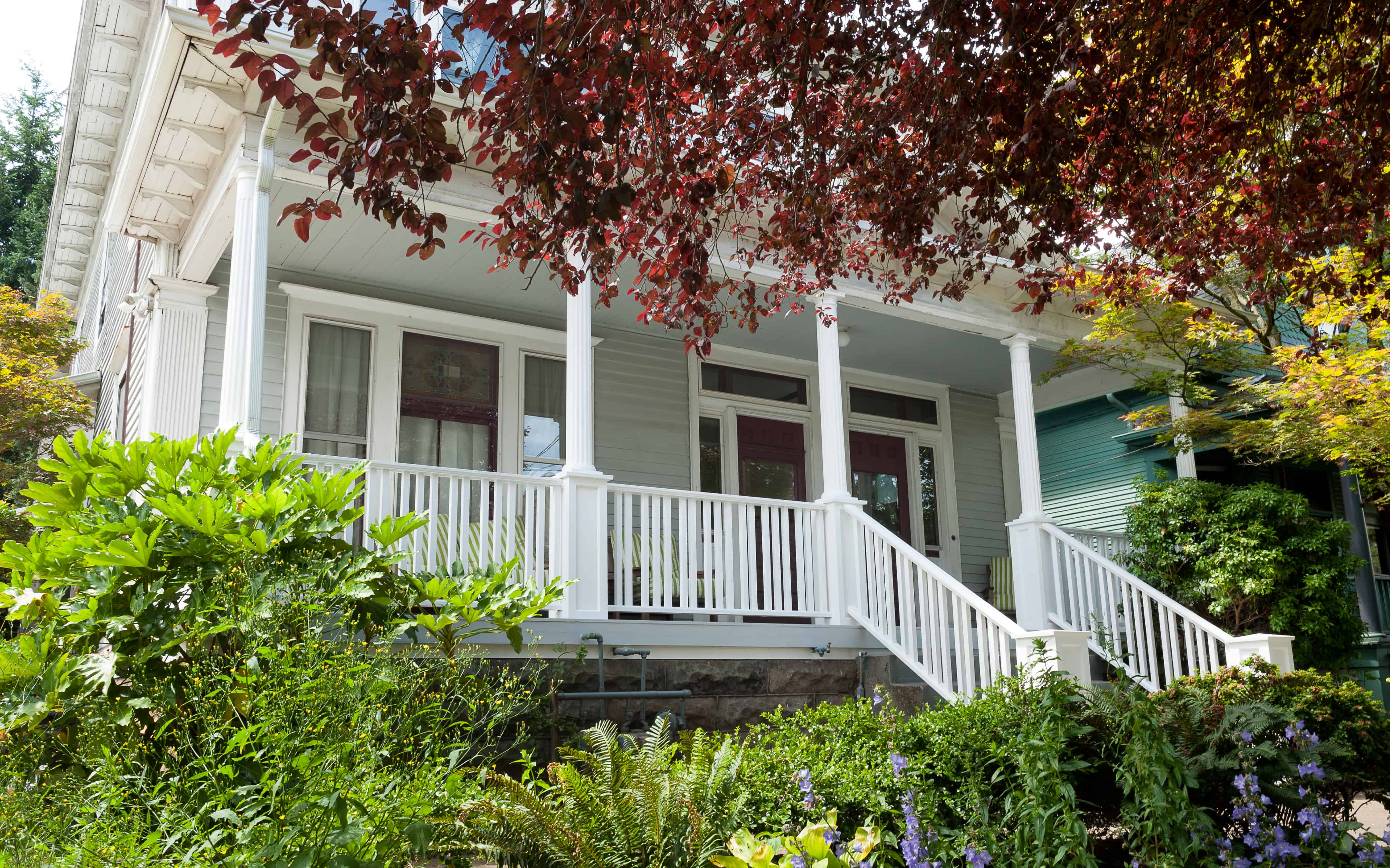 Neil Kelly remodeled this classic American Foursquare