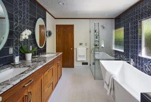 Dark blue and white bathroom color scheme