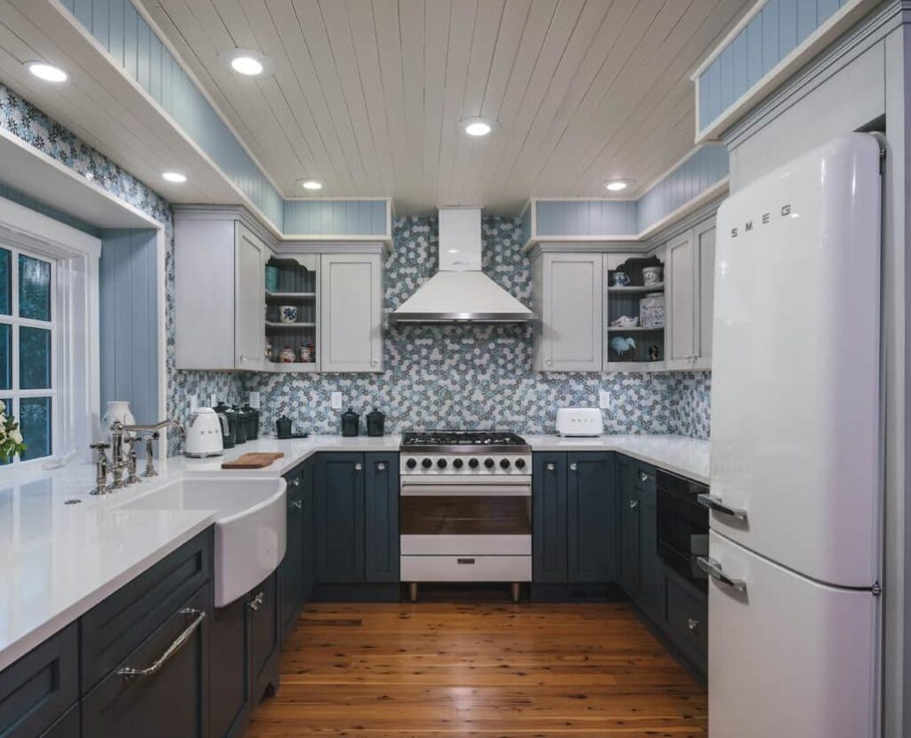 West Linn English Cottage