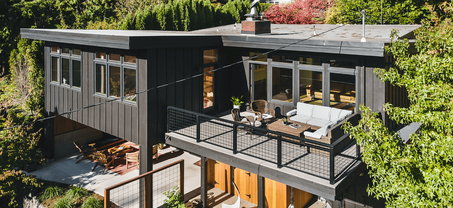 Home in Council Crest with an outdoor addition space.