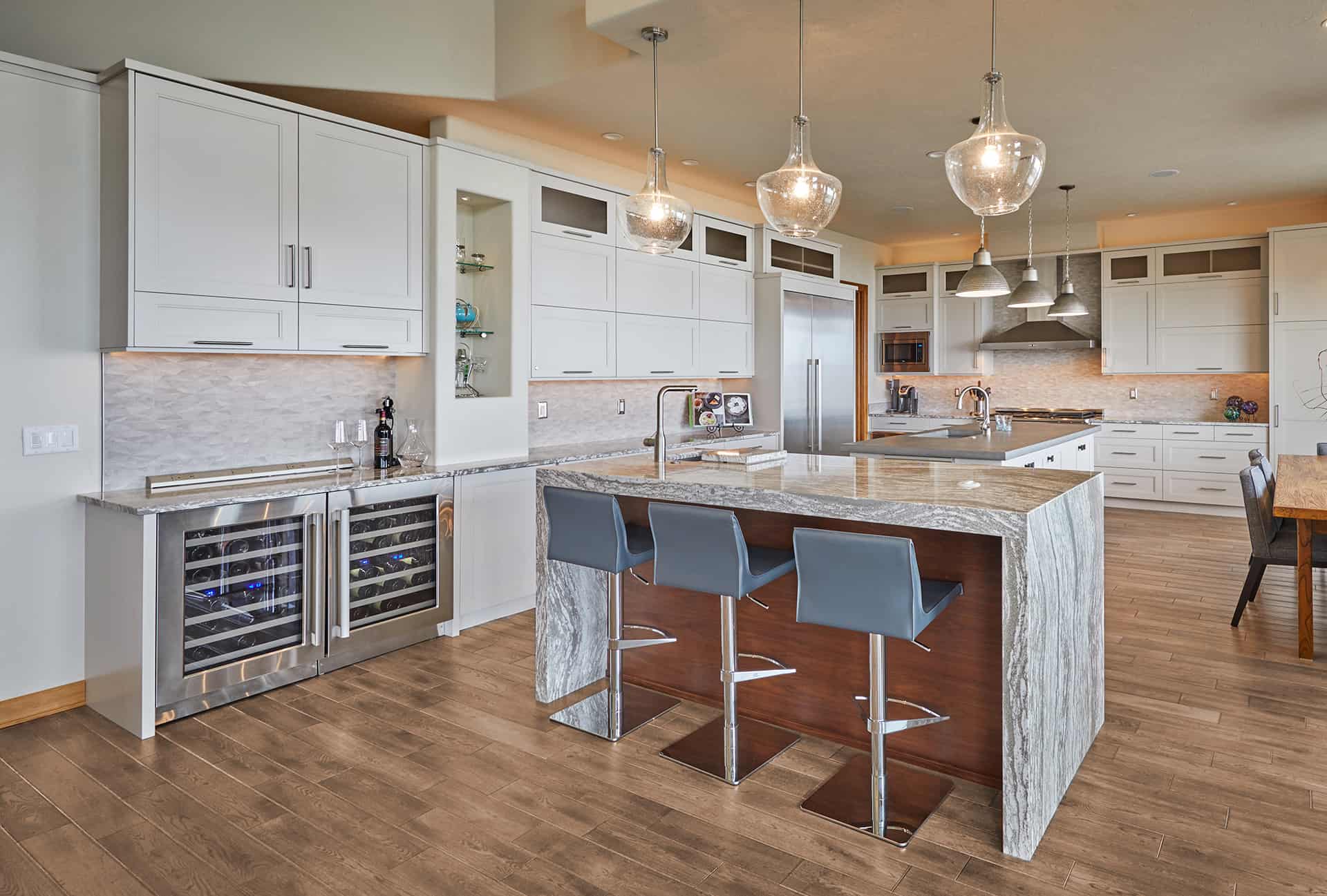 https://www.neilkelly.com/wp-content/uploads/2022/04/Lincoln-City-Kitchen.jpg