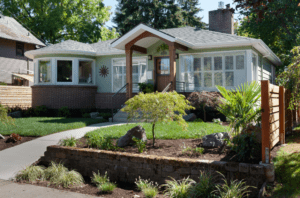 craftsman style home in pacific northwest outdoors.