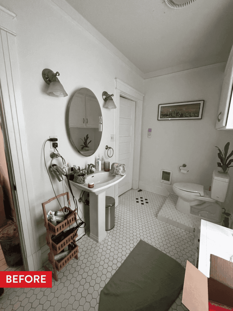 The primary bath before remodeling