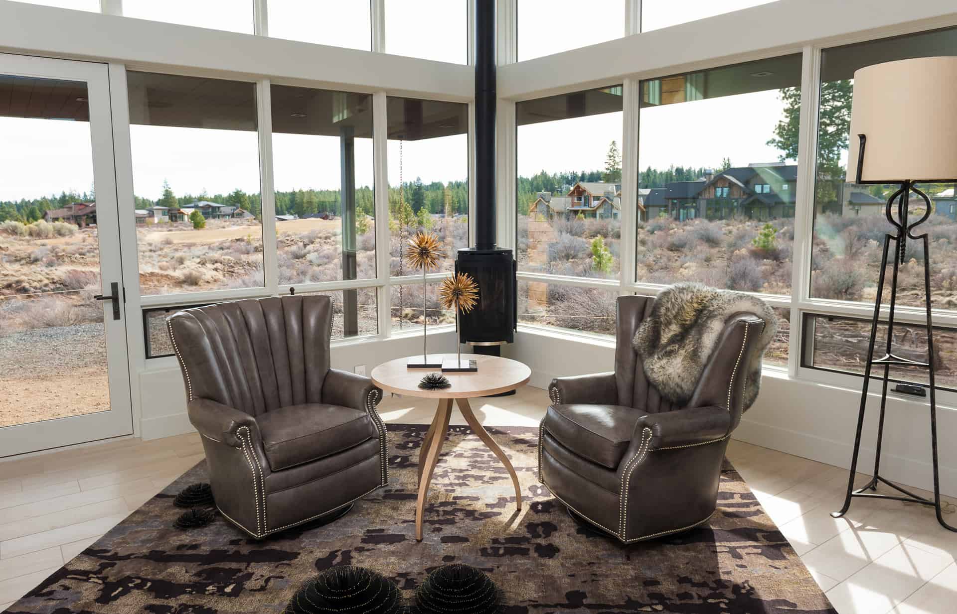 Den - Mid Century Inspired Custom Home In Central Oregon