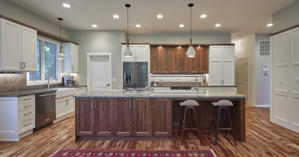Panoramic view across the kitchen.