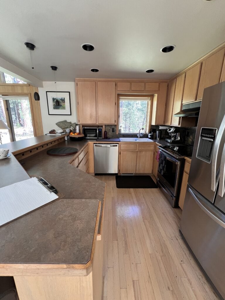 black butte contemporary kitchen before