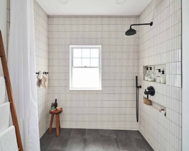 Timeless Transitional Walk-in Shower