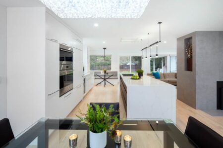 A formal dining space is easily reachable from the kitchen.